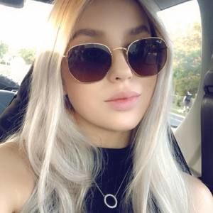 Meet your Posher, Bianca